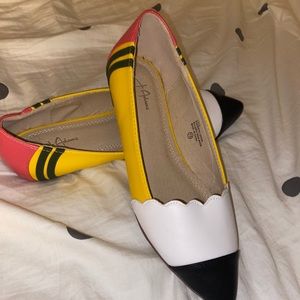 Pencil Design Flats